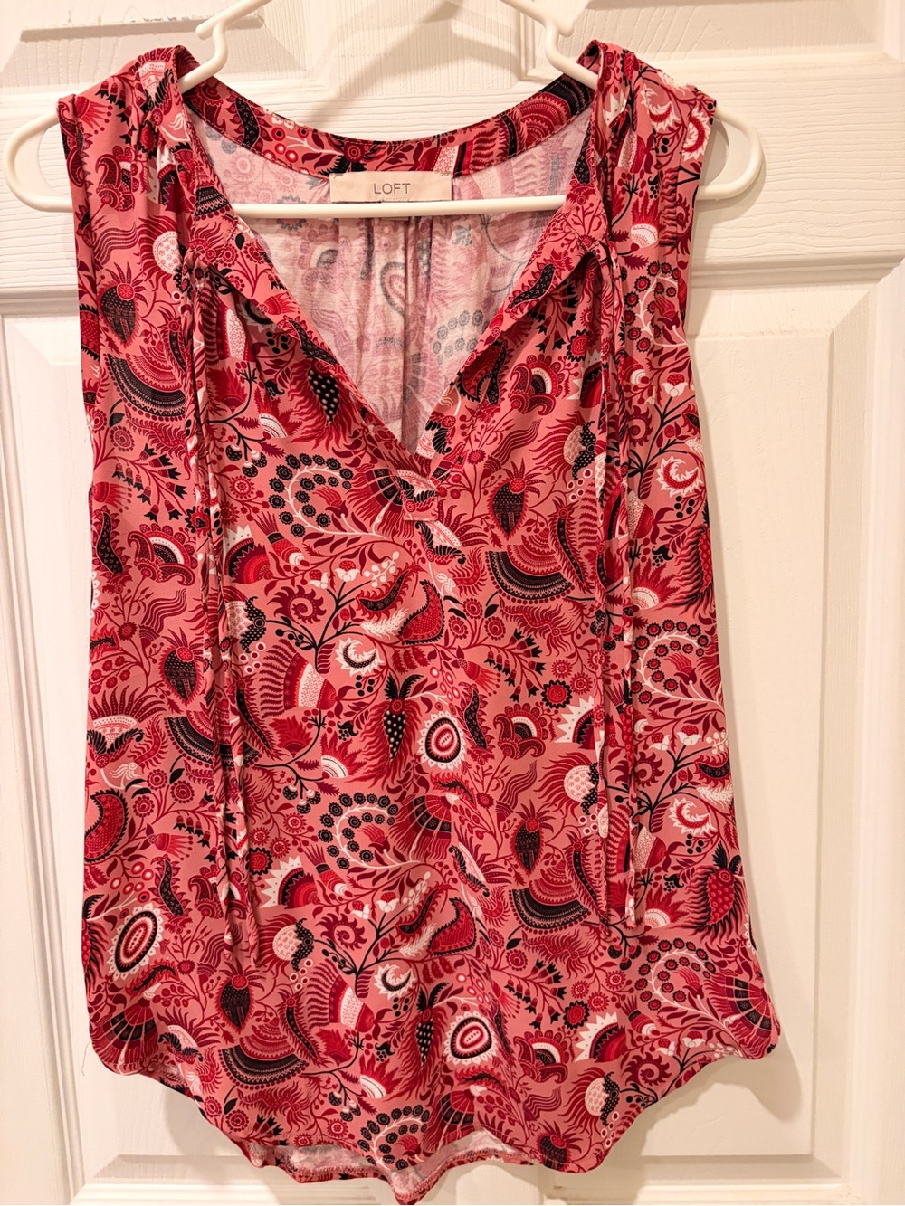 LOFT Pink Paisley Print Sleeveless V-Neck Top